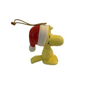 Vintage Peanuts Ceramic Woodstock 1972 Hat Ornament United Feature Syndicate
